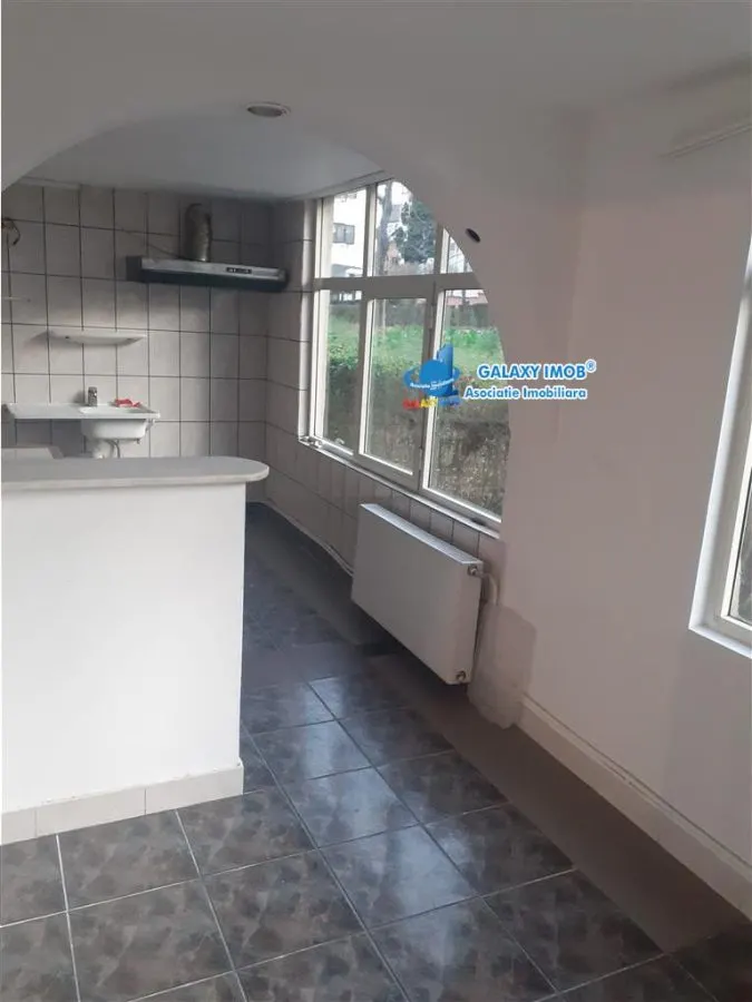 de inchiriat apartament PARTER ...NEMOBILAT ...BANAT - foto 1