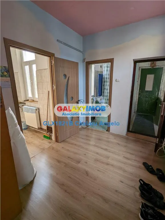 Timpuri Noi ,Suprafata Utila  175mp , doua garsoniere si un apartament - foto 1
