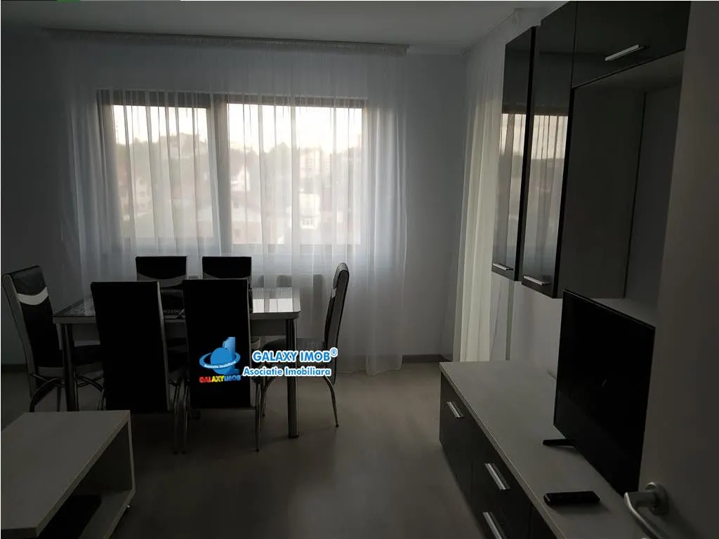 Inchiriez apartament cu 3 camere , Nord, bloc nou, mobilat - utilat - foto 3