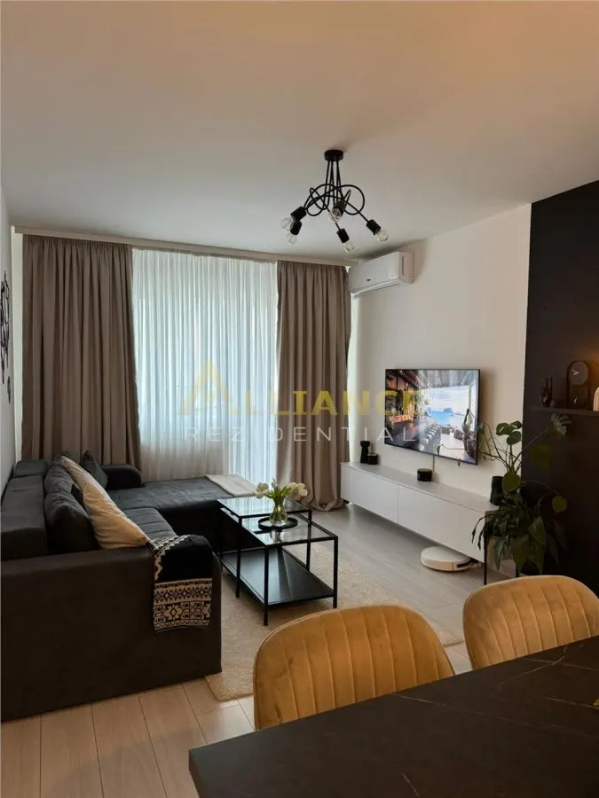 Apartament 2 camere decomandat de vanzare 58 mp  etaj 5/6  mobilat si utilat / parcare inclusa - foto 1