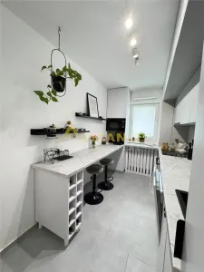 2 camere mobilat si utilat superb | Acces rapid metrou | Parcare inclusa - foto 16