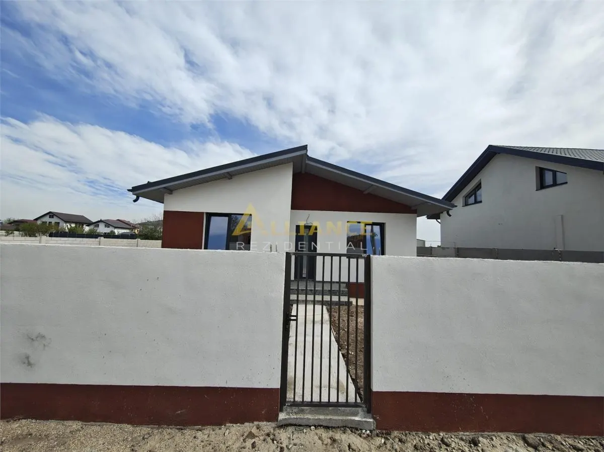 Casa parter | 90 mp utili | Teren 427 mp | Str. Zanelor - foto 1