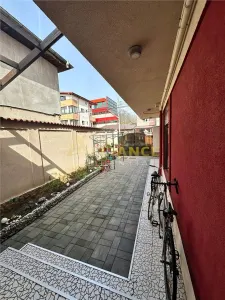 Piata Sudului ~Casa individuala 4 camere ~ 3 bai - foto 3