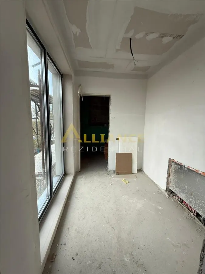 Casa 5 camere tip DUPLEX - 4 bai, Terasa + Curte, 250 MP - foto 9