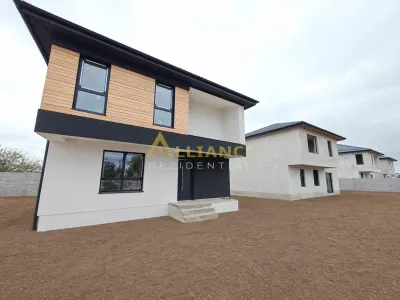Vila , 110 mp utili, 4 camere - Complex nou (16 vile) - foto 2