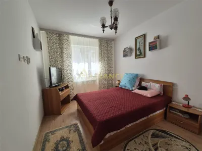 Apartament 2 camere decomandat cu gradina - foto 2