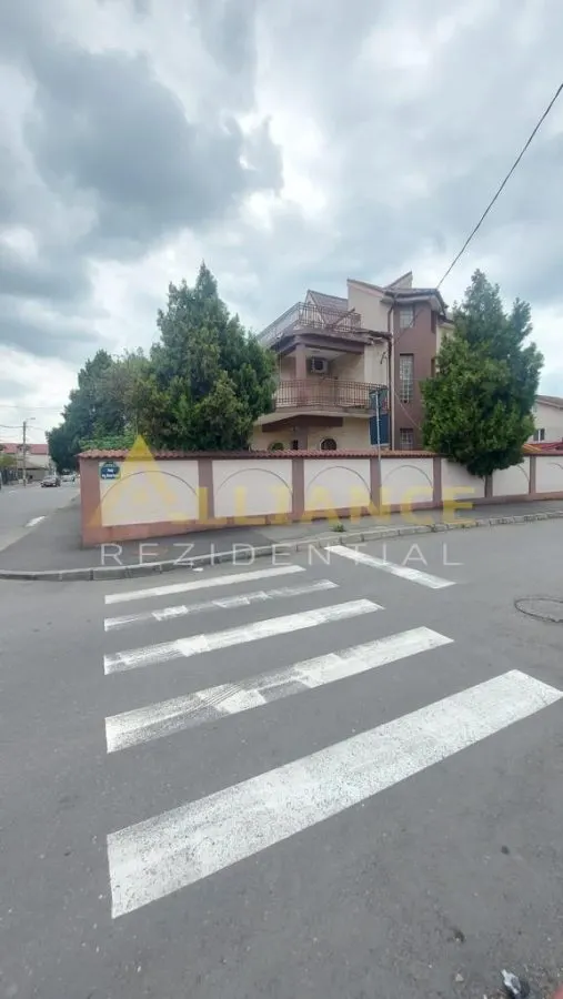 Apărătorii Patriei Vila individuală P+1+M 8 min metrou - foto 15