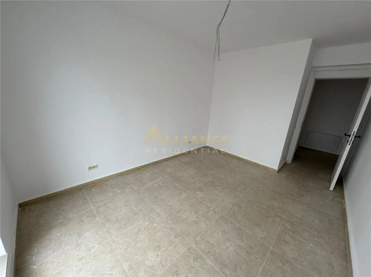 Apartament 2 camere etaj 1  Metalurgiei - foto 4