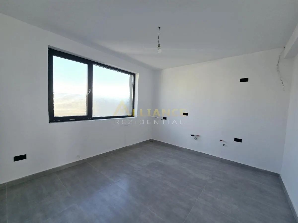 Vila individuala- cartierul nou- curte amenajata- incalzire pardoseală - foto 3