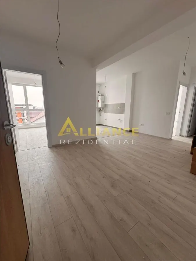 Apartament 3 camere - foto 3