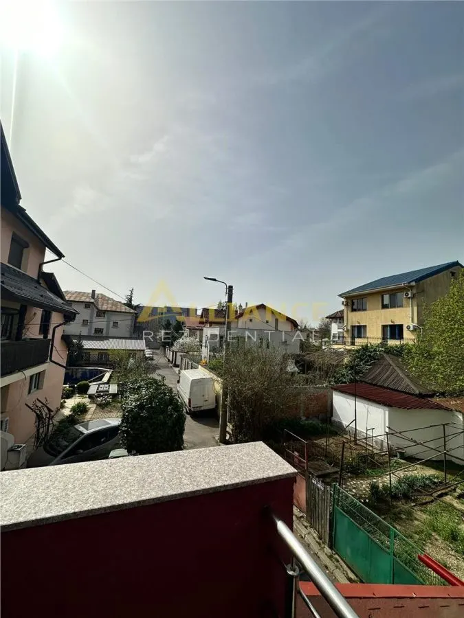 Piata Sudului Casa 4 camere | 3 bai Teren 160 mp - foto 9