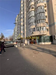Metrou Aparatorii Patriei 5 min Ap 3 Cam Renovat - Bucuresti