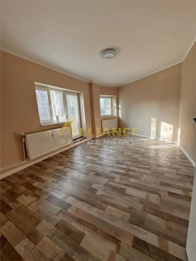 Metrou Aparatorii Patriei 5 min Ap 3 Cam Renovat - foto 12