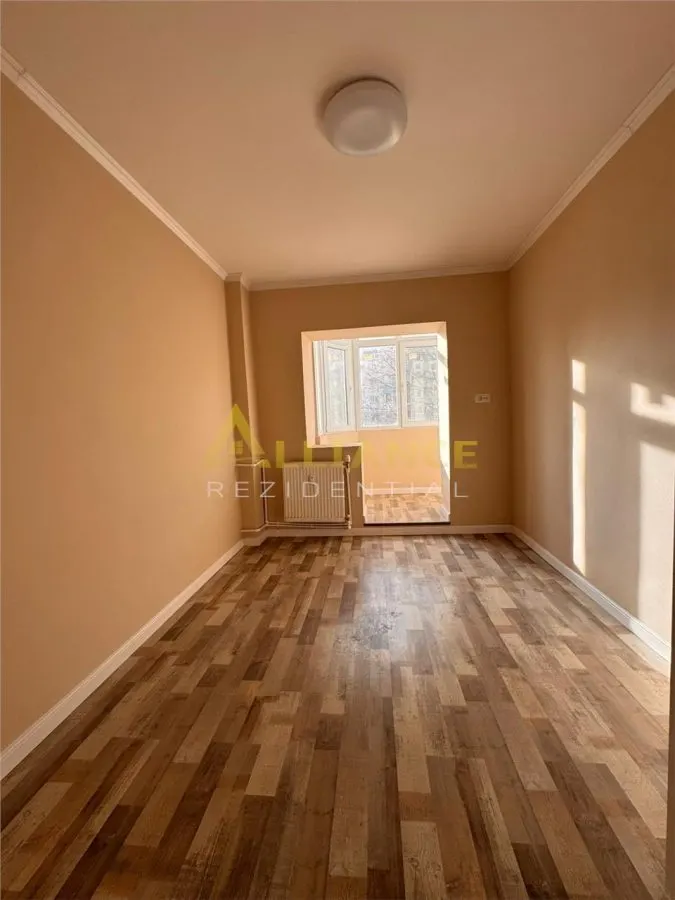 Metrou Aparatorii Patriei 5 min Ap 3 Cam Renovat - foto 8