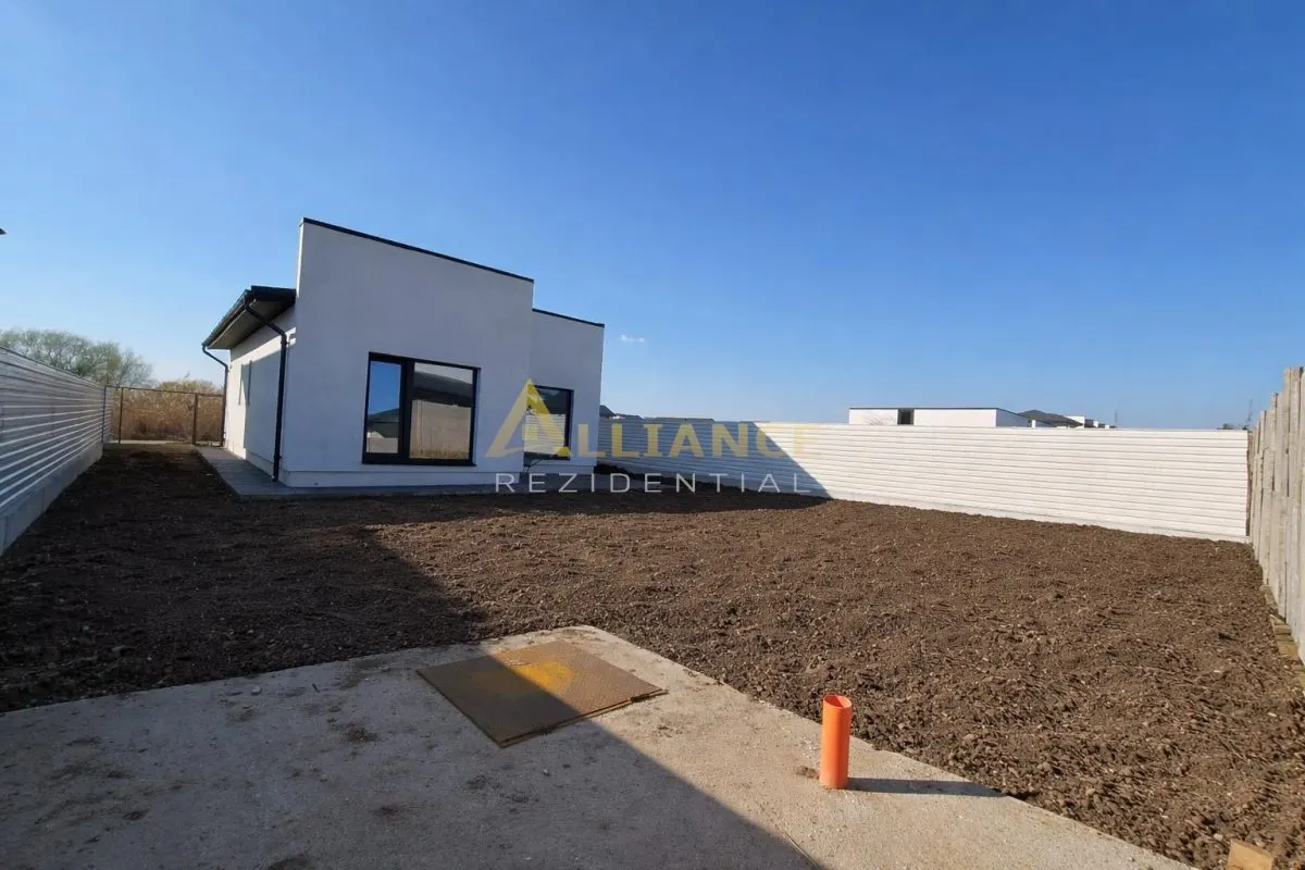 Casa parter- 450mp teren- placa beton- beci- str AVIATORILOR - foto 7