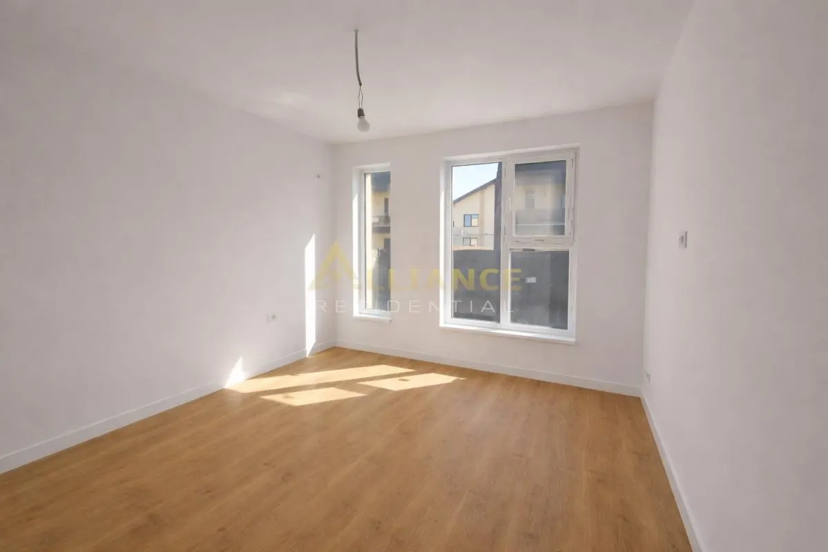 Casa parter- placa de beton - incalzire pardoseală - foto 7