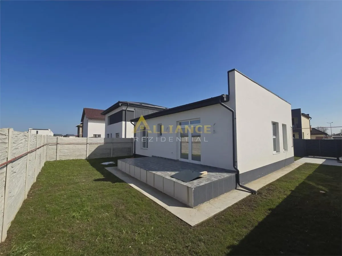 Casa parter- placa de beton - incalzire pardoseală - foto 8