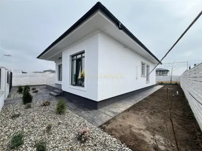 CASA PARTER-4 CAMERE-TEREN 375MP-STV 4 MIN DE MERS PE JOS - foto 4