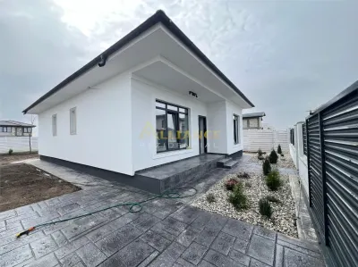 CASA PARTER-4 CAMERE-TEREN 375MP-STV 4 MIN DE MERS PE JOS - foto 6