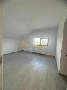 Casa - 4 camere - 144 mp utili - La 5 min de metrou - foto 11