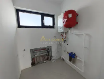 Casa individuala - 3 dormitoare, 550 mp teren - 120mp utili - foto 12