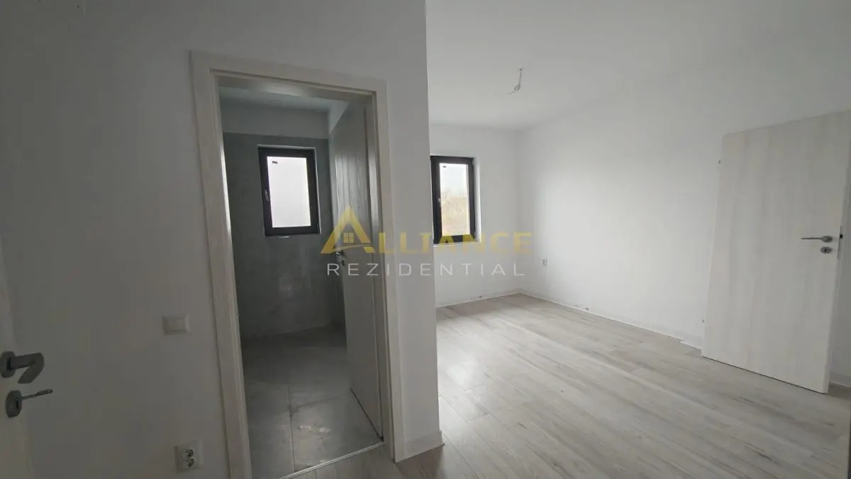 Casa individuala - 4 camere - 90 mp utili - 353 mp teren - foto 7