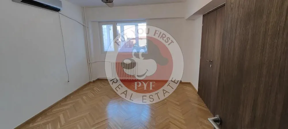 Colegiul Goethe | 3 camere | Bloc 1981 | 90mp | Decomandat | B13092 - foto 1
