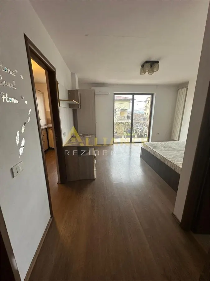 Sos. Oltenitei - Garsoniera 36mp, Mobilat? - foto 2