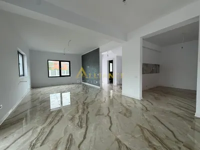 Vila individuala in zona centrala a Comunei Berceni - foto 11