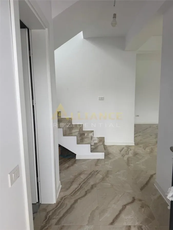 Vila individuala in zona centrala a Comunei Berceni - foto 12