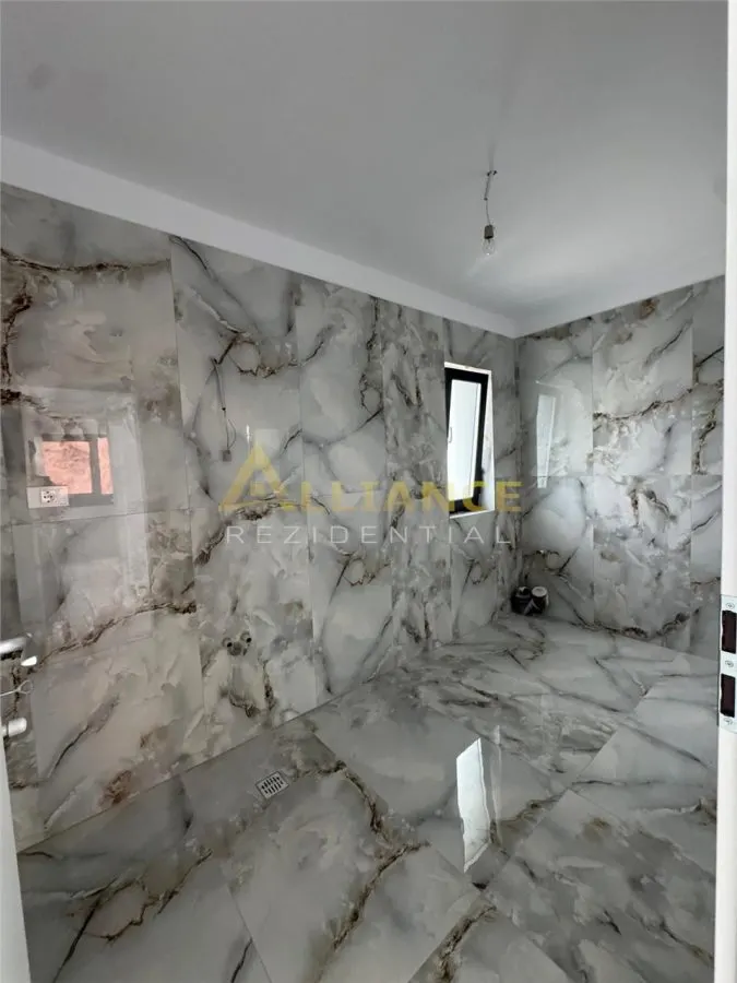 Vila individuala in zona centrala a Comunei Berceni - foto 17