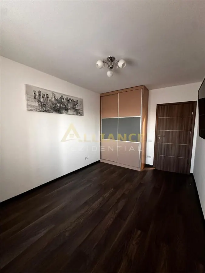 3 CAMERE TOTAL DECOMANDAT – B-DUL METALURGIEI – 81 MP – 2 BAI – PARCARE CADASTRATA  - foto 25