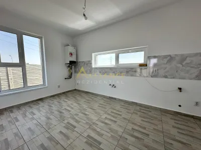 Casa individuala - 3 camere - 2 bai -310 mp teren - foto 10