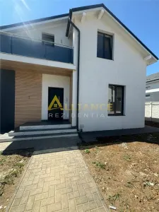Casa Individuala in Berceni – 5 camere - 2 bai - 360mp - foto 1