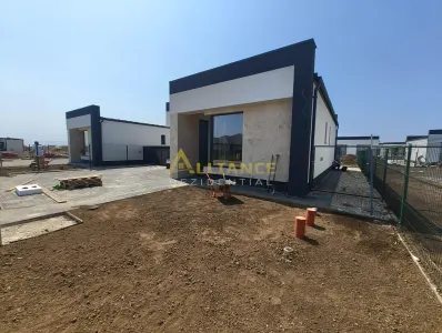 Casa Individuala - 3 camere - 2 bai - 356 mp teren - foto 13