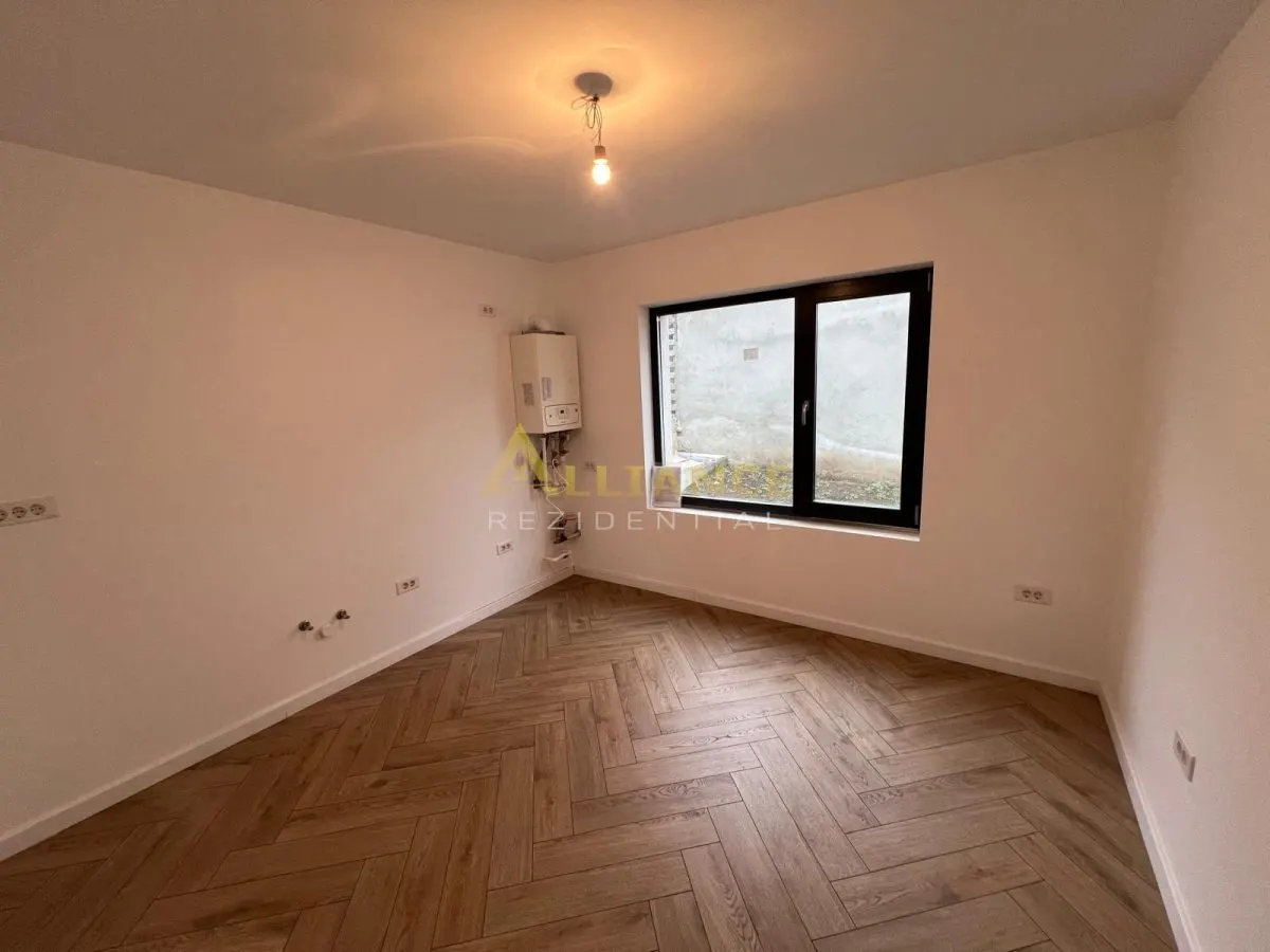 Casa Individuala - 3 camere - 2 bai - 215mp teren - foto 12