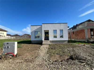 Casa individuala - 4 camere  - 2 bai -  80 mp utili-teren 307 mp - foto 3