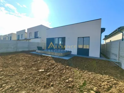Casa individuala cu 3 dormitoare | Incalzire in pardoseala | Teren 330 mp - foto 4