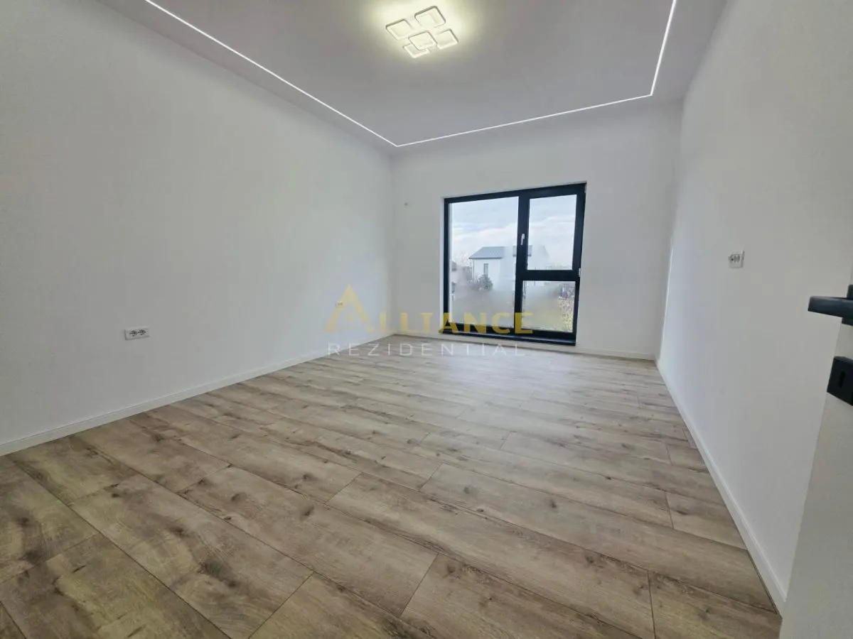 Casa moderna de vanzare in Berceni–cartier nou, teren 540 mp - foto 12