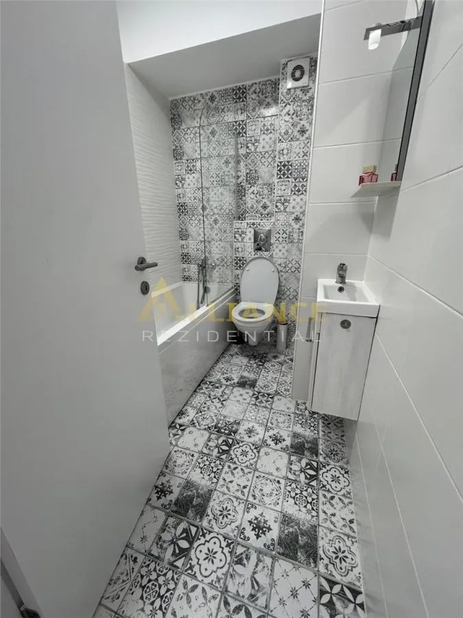 Metrou Berceni,  Biruintei, studio mobilat cu balcon - foto 17