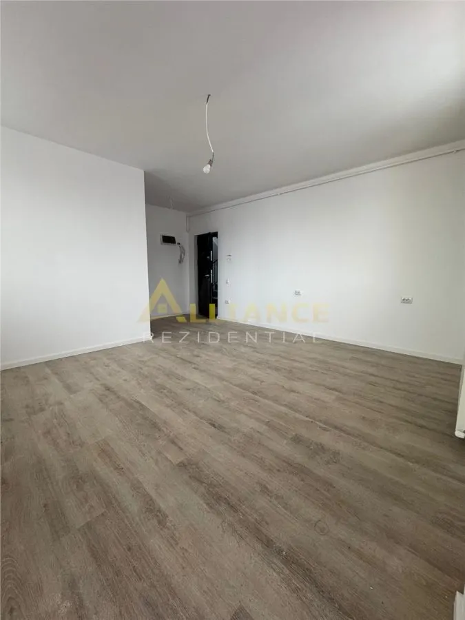 Garsoniera cu parcare inclusa, langa metrou Dimitrie Leonida - foto 2