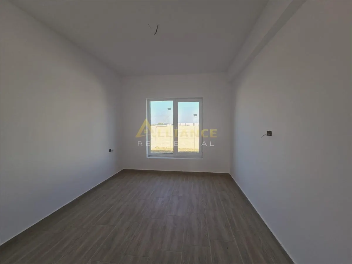 Cartierul nou- 4 camere - 2 bai- beci - incalzire pardoseala - foto 8