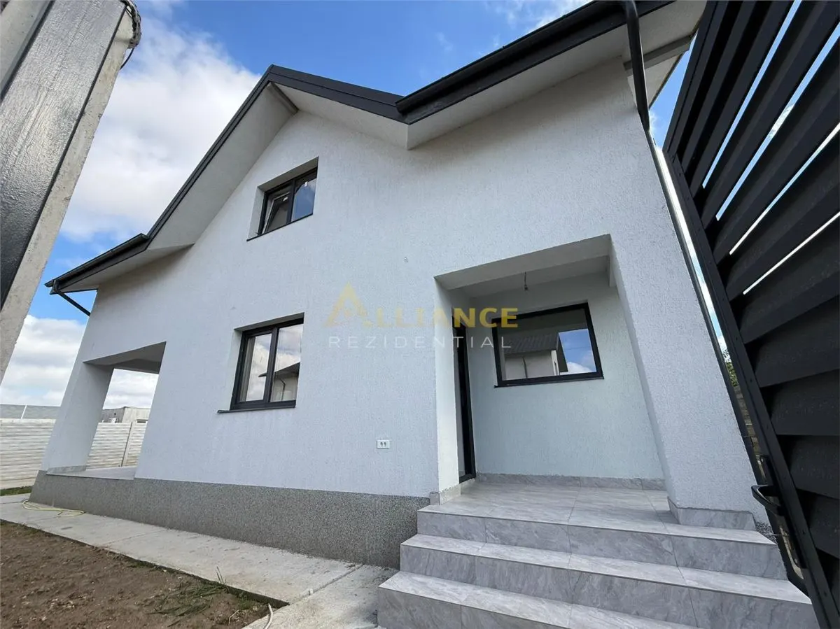Vila pe prima strada / 4 Camere / 3 Bai / Incalzire Pardoseala / Teren 308 mp - foto 2