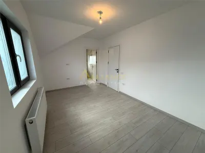 Vila pe prima strada / 4 Camere / 3 Bai / Incalzire Pardoseala / Teren 308 mp - foto 14