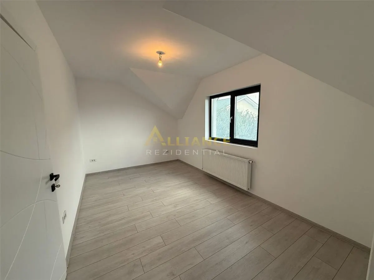 Vila pe prima strada / 4 Camere / 3 Bai / Incalzire Pardoseala / Teren 308 mp - foto 15