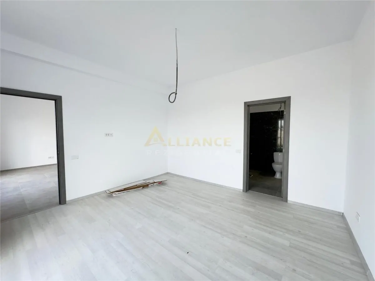 Casa individuala Miorita | Incalzire in pardoseala | Teren 300 mp - foto 6