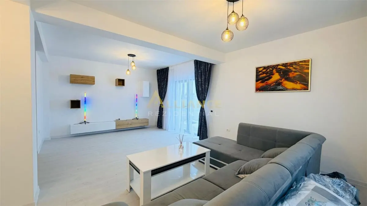 Bulevardul principal || 4 camere - mobilata || 1 minut STV - foto 7