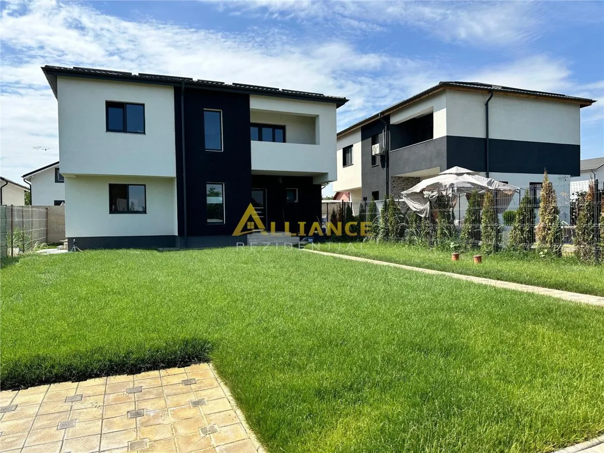  4 camere 3 bai teren 380 m2 Zona linistita - foto 1