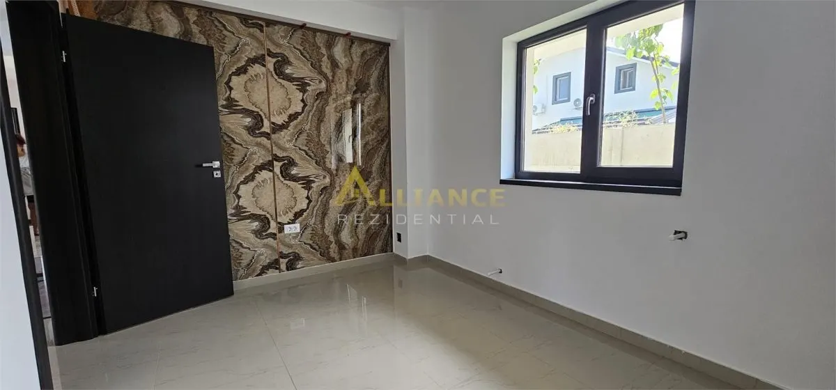  4 camere 3 bai teren 380 m2 Zona linistita - foto 3