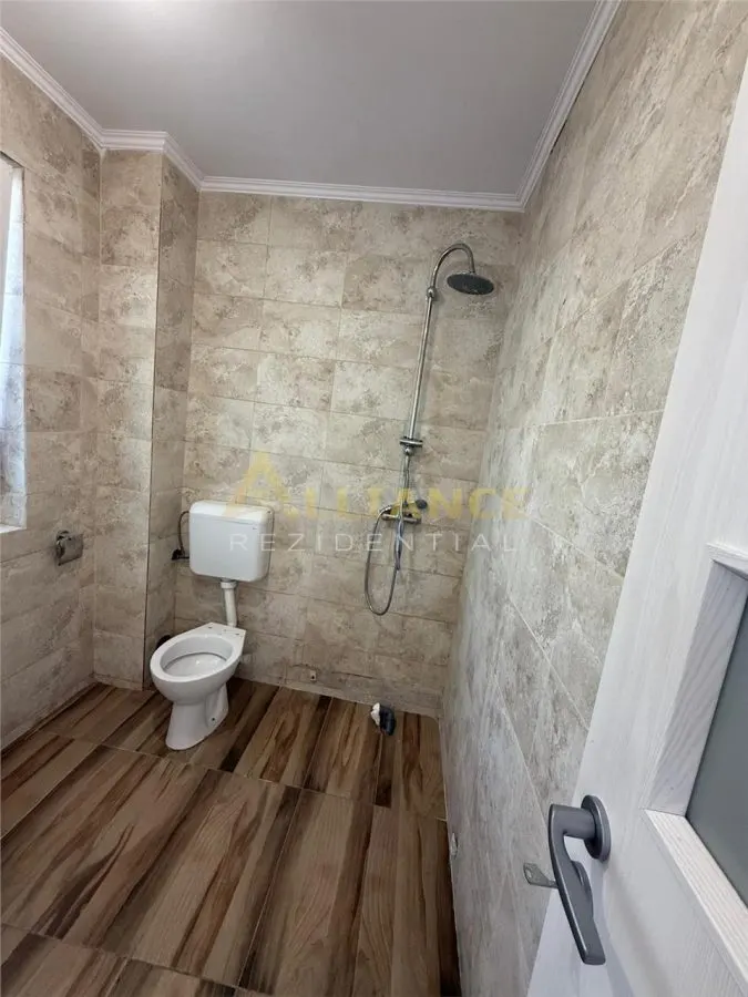 Vila individuala / 4 Camere / 2 Bai / Teren 300 mp - foto 7